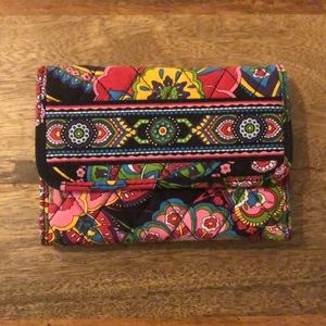 NWT - Vera Bradley Wallet